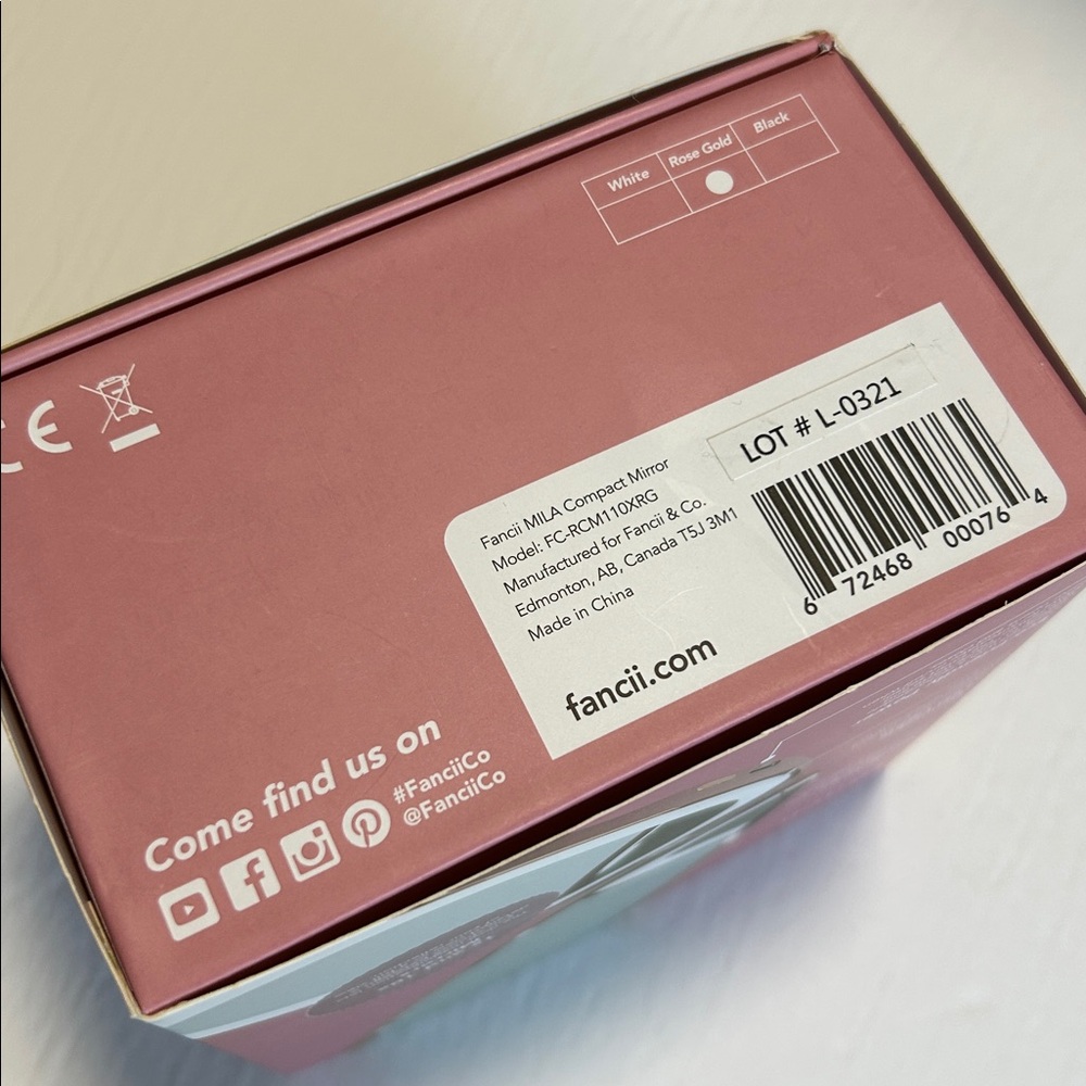 Fancii Rechargeable Compact Mirror BNIB - Picture 3 of 4